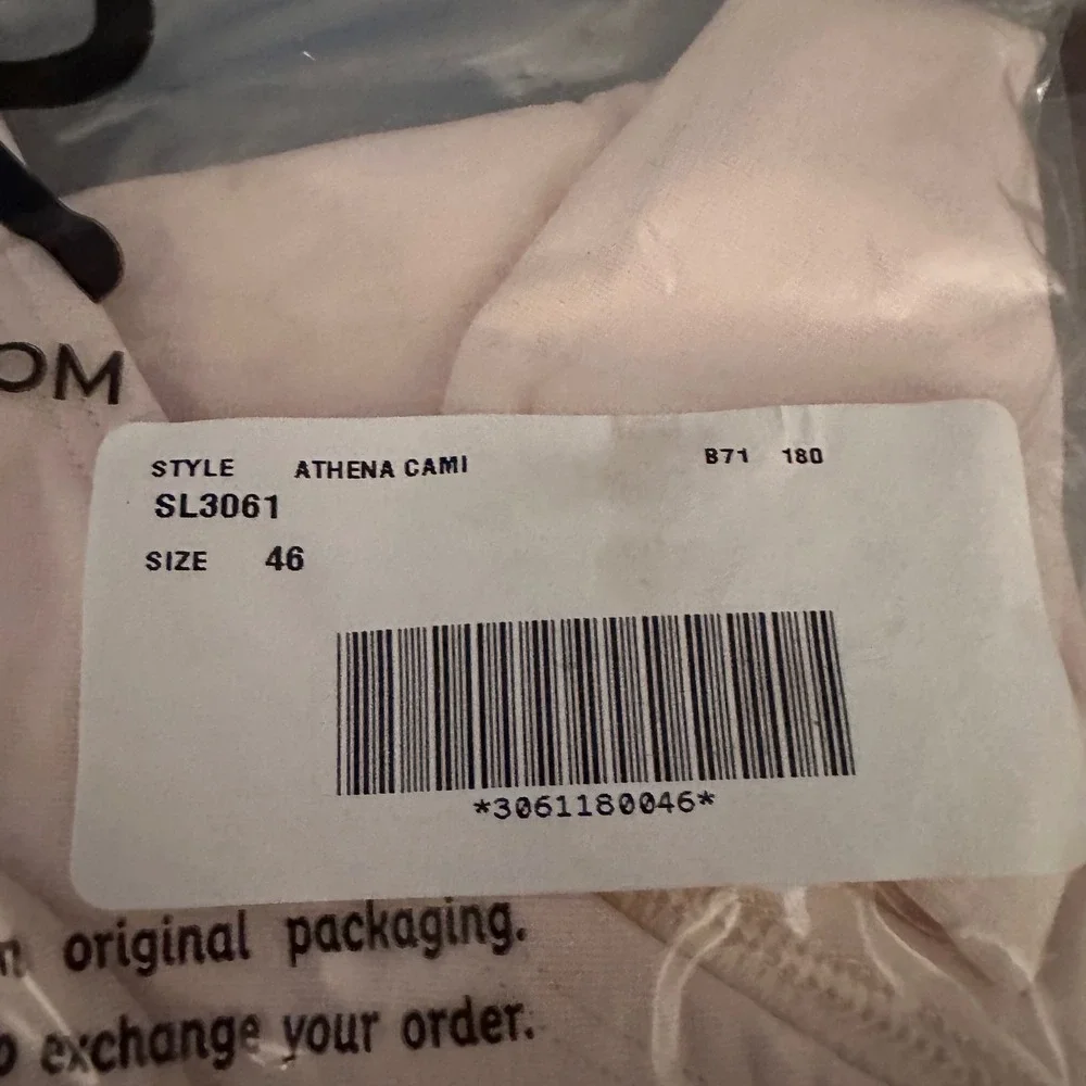 NWT Ruby Ribbon Athena Cami Shapewear SL3061 Size 46‎ light Pink Smoothing